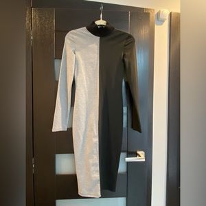 Brand new dress. Size small. Zara.